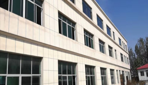 Donggang Xinjie Garment Co., Lt