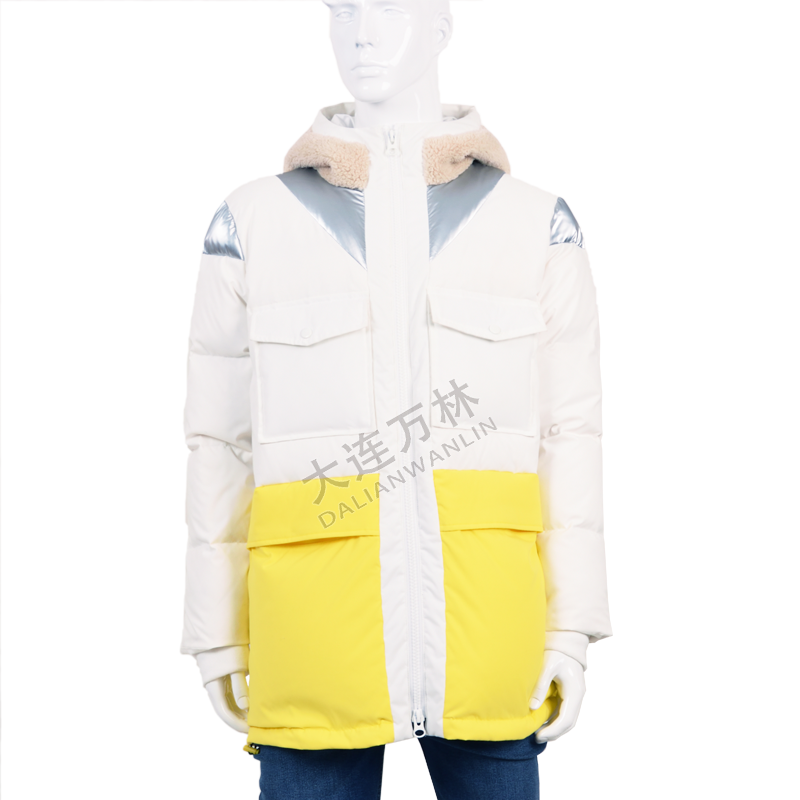 ダウンジャケット