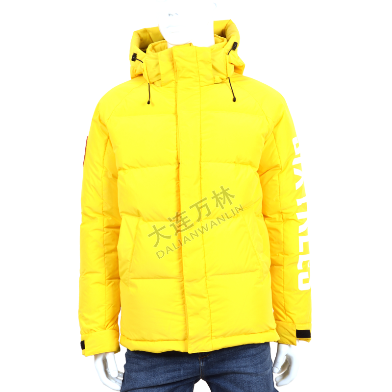 ダウンジャケット