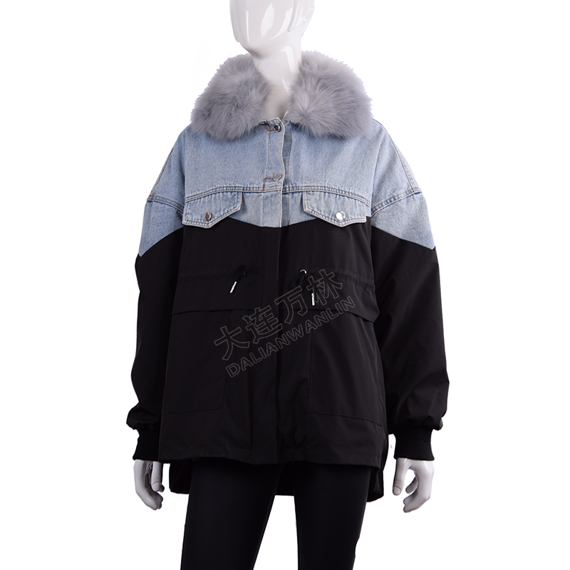 女士毛領牛仔拼接外套